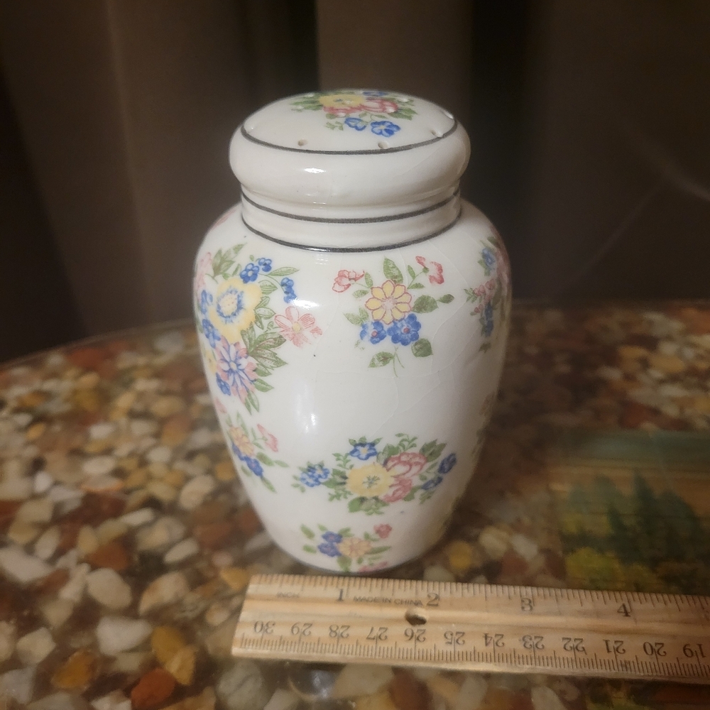 VINTAGE JINGFA GINGER JAR CHINA bone china‎ England flower pattern Japan